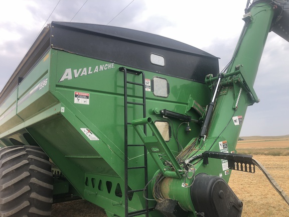 2015 Brent 1596 Grain Cart