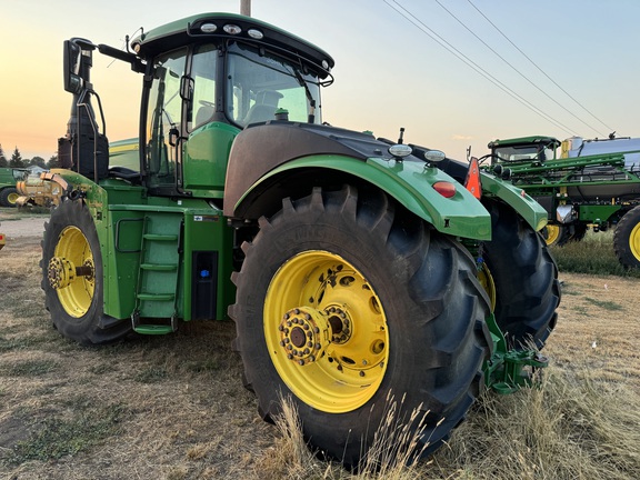 2019 John Deere 9520R Tractor 4WD