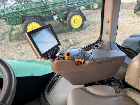 2019 John Deere 9520R Tractor 4WD