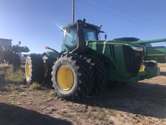 2012 John Deere 9560R Tractor 4WD