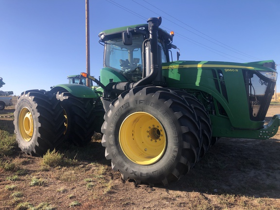 2012 John Deere 9560R Tractor 4WD