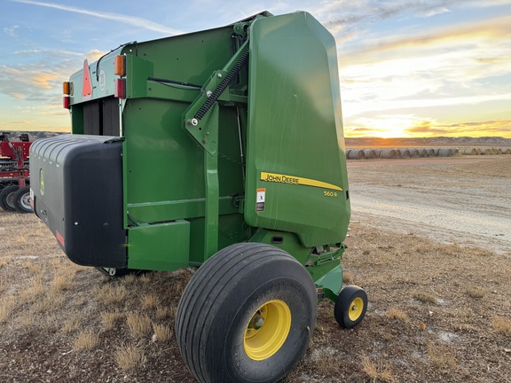 2023 John Deere 560R Baler/Round