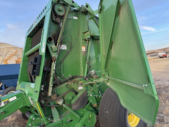 2023 John Deere 560R Baler/Round