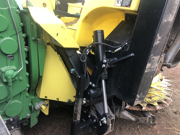 2018 John Deere 770 Header Forage