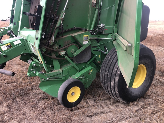 2020 John Deere 560M Baler/Round