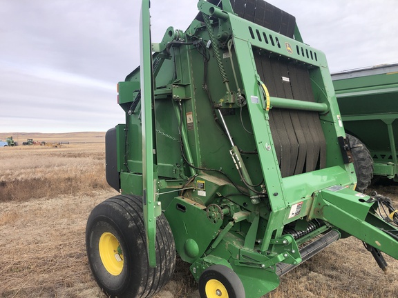 2020 John Deere 560M Baler/Round