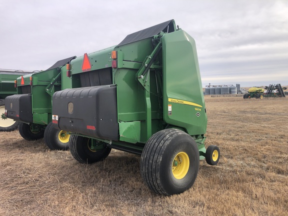 2020 John Deere 560M Baler/Round