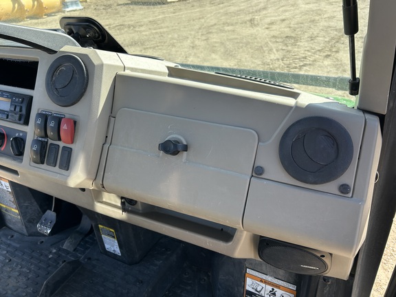 2022 John Deere XUV 835R ATV