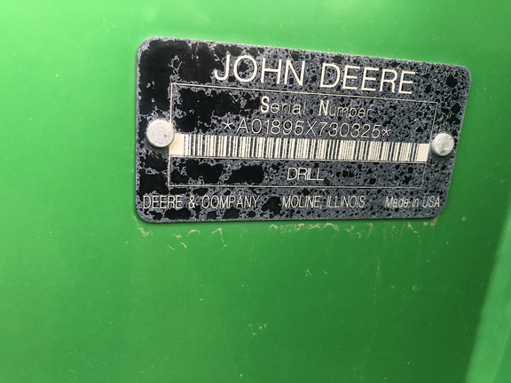 2010 John Deere 1895 Air Seeder