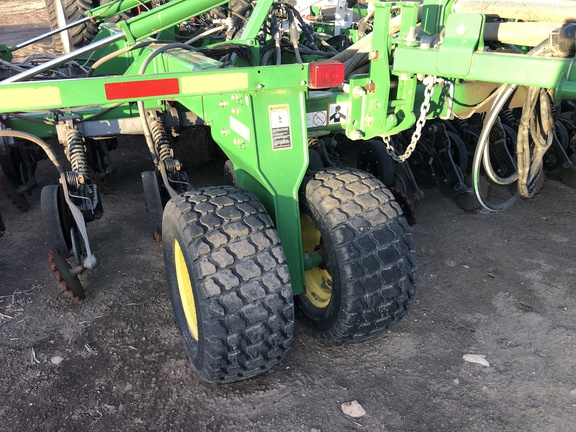 2010 John Deere 1895 Air Seeder