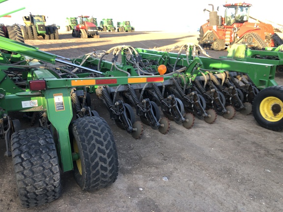 2010 John Deere 1895 Air Seeder