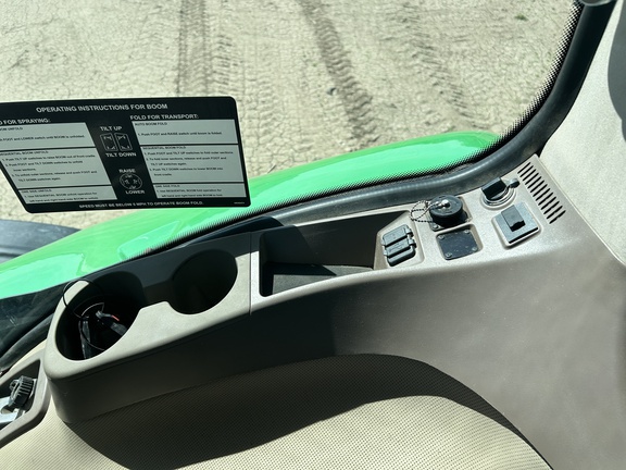 2021 John Deere R4060 Sprayer/High Clearance