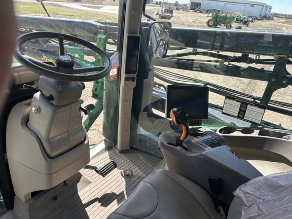 2021 John Deere R4060 Sprayer/High Clearance