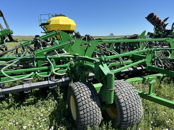 2014 John Deere 1835 Air Seeder