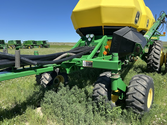 2014 John Deere 1835 Air Seeder