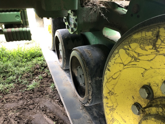 2016 John Deere 9570RX Tractor Rubber Track