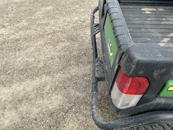 2024 John Deere XUV 835R ATV