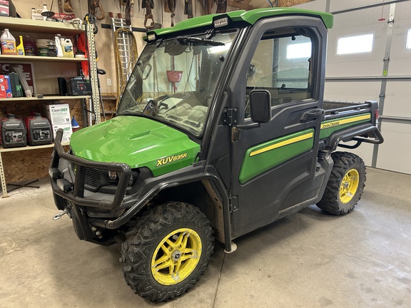 2018 John Deere XUV 835R ATV