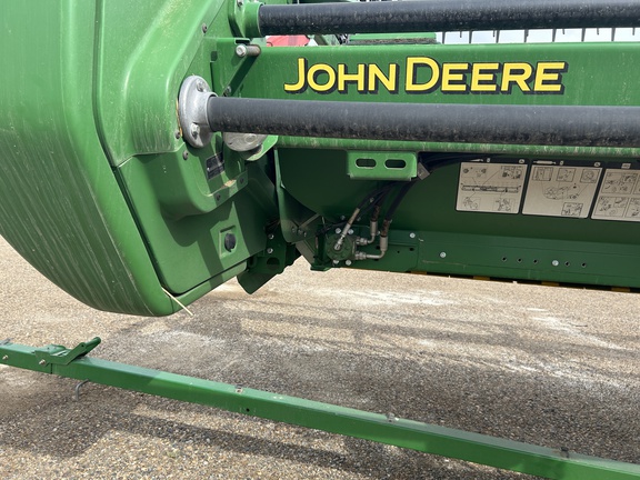2017 John Deere 630D Header Combine