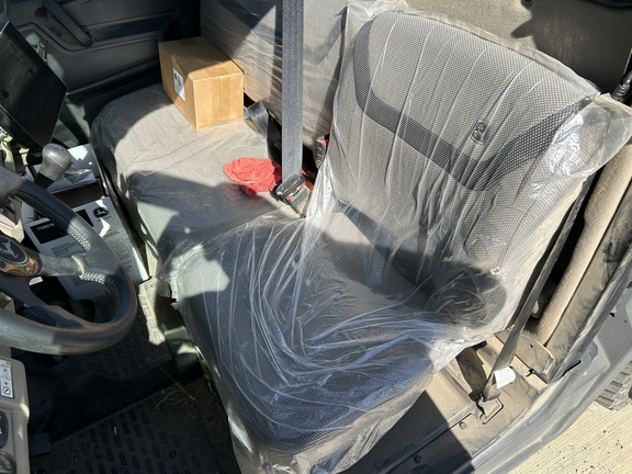 2023 John Deere XUV 835R ATV