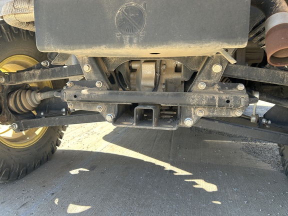 2023 John Deere XUV 835R ATV