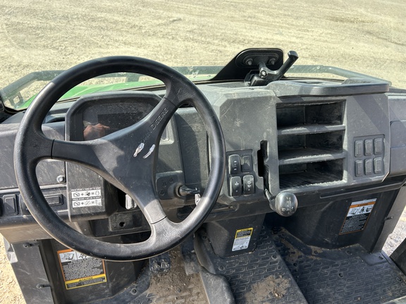 2023 John Deere XUV 835M ATV
