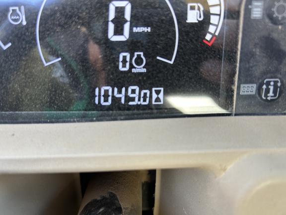 2019 John Deere XUV 835R ATV