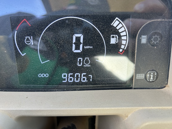 2019 John Deere XUV 835R ATV