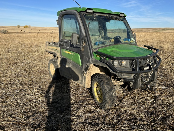 2019 John Deere XUV 835R ATV