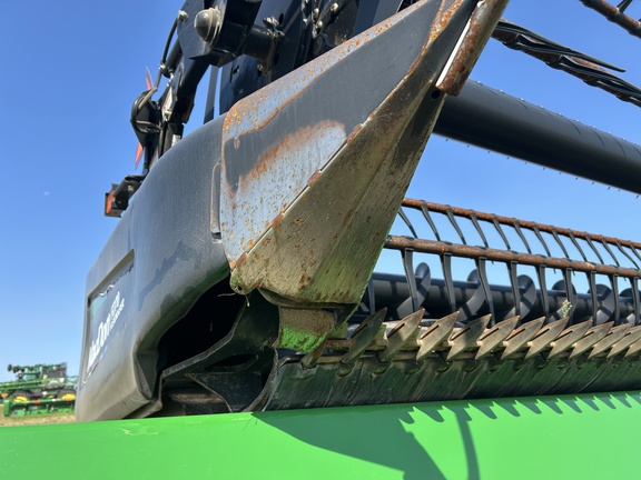 2011 MacDon FD70-40 Header Combine