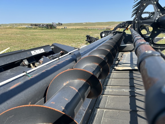 2011 MacDon FD70-40 Header Combine