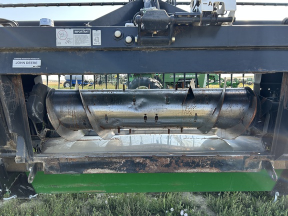 2011 MacDon FD70-40 Header Combine