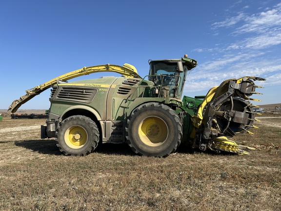2022 John Deere 9700 Forage Harvester