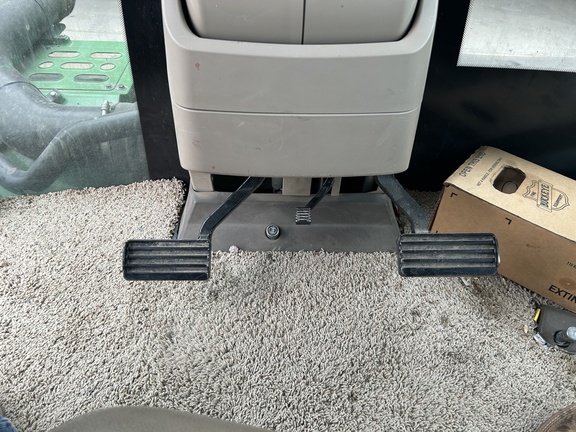 2016 John Deere 9570RX Tractor Rubber Track