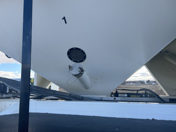 2013 Convey-All CST-40 Tender