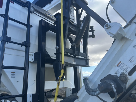 2013 Convey-All CST-40 Tender