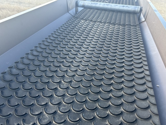 2013 Convey-All CST-40 Tender