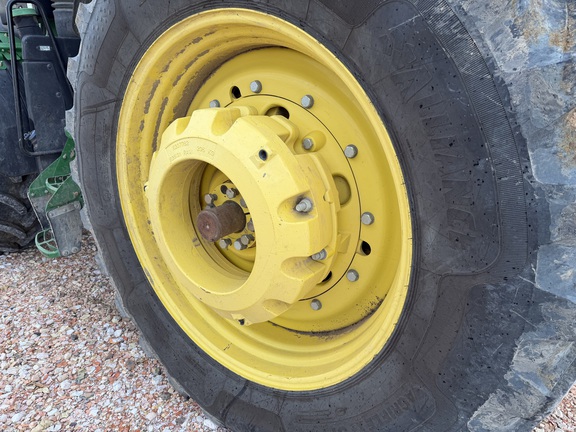 2014 John Deere 7210R Tractor