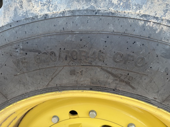 2014 John Deere 7210R Tractor