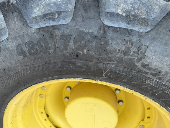 2014 John Deere 7210R Tractor