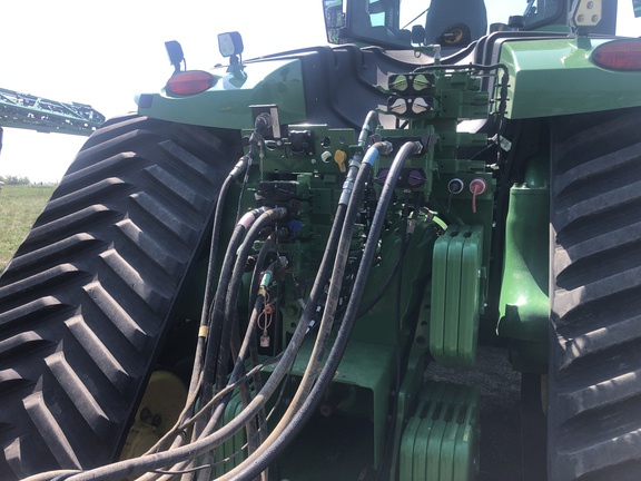 2018 Seed Hawk 8412 Air Seeder