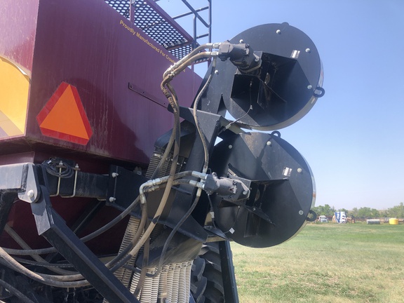 2018 Seed Hawk 8412 Air Seeder