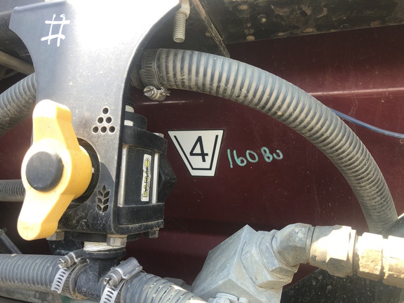 2018 Seed Hawk 8412 Air Seeder