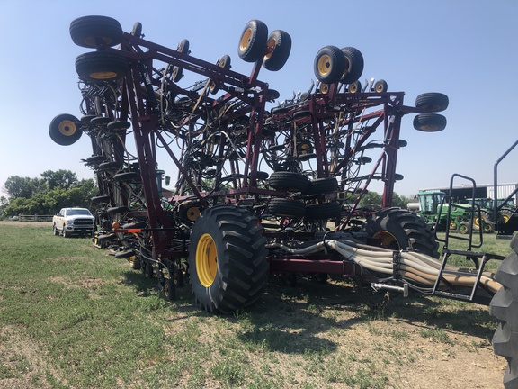 2018 Seed Hawk 8412 Air Seeder