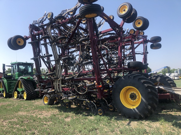 2018 Seed Hawk 8412 Air Seeder