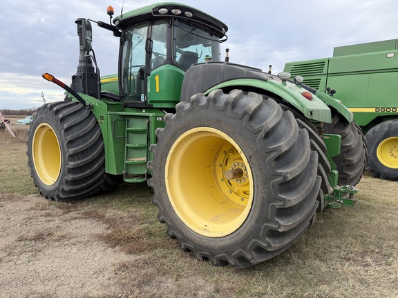 2017 John Deere 9520R Tractor 4WD