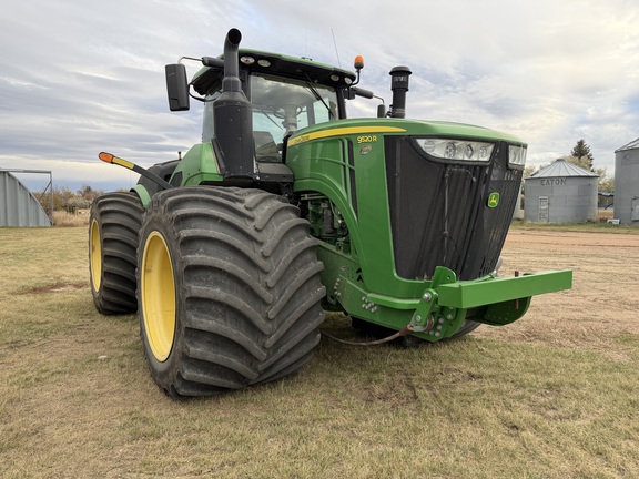 2017 John Deere 9520R Tractor 4WD