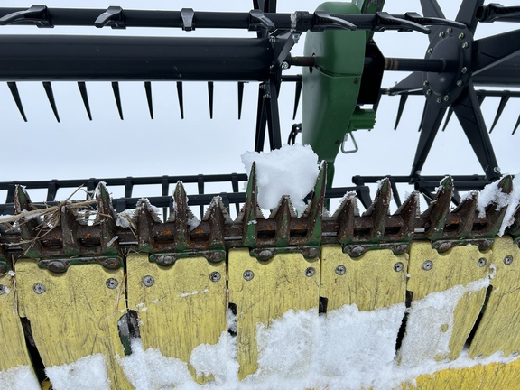 2022 John Deere RD40F Header Combine