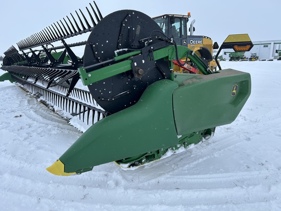 2022 John Deere RD40F Header Combine