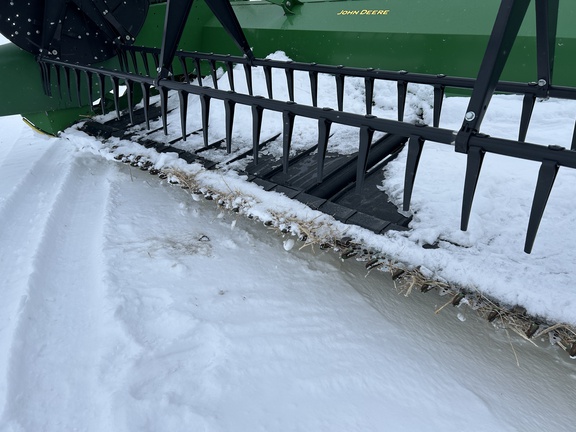 2022 John Deere RD40F Header Combine